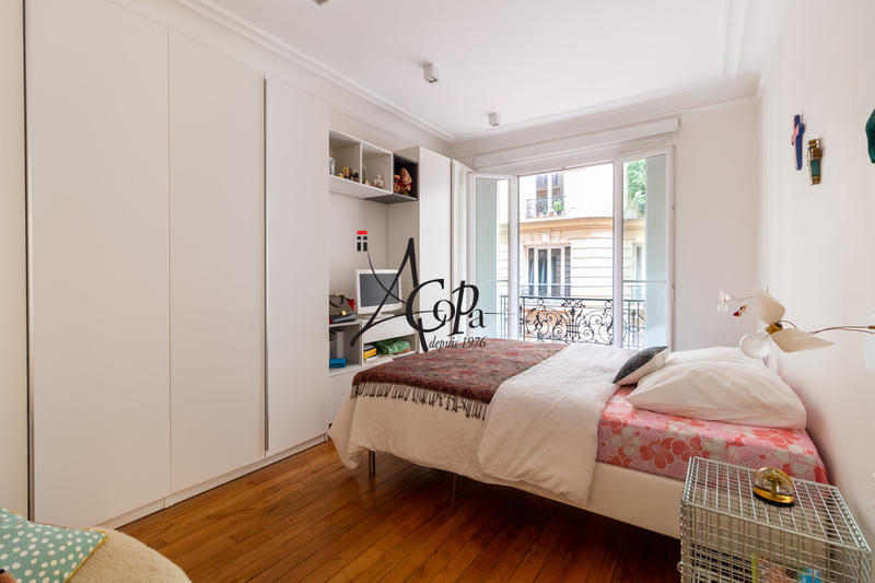 Appartement - 95 m² - 5 pièces