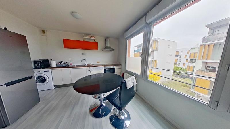 Appartement - 70 m² - 3 pièces