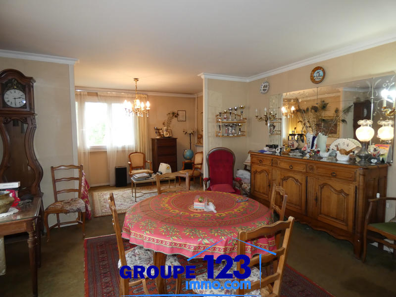 Appartement - 81 m² - 4 pièces