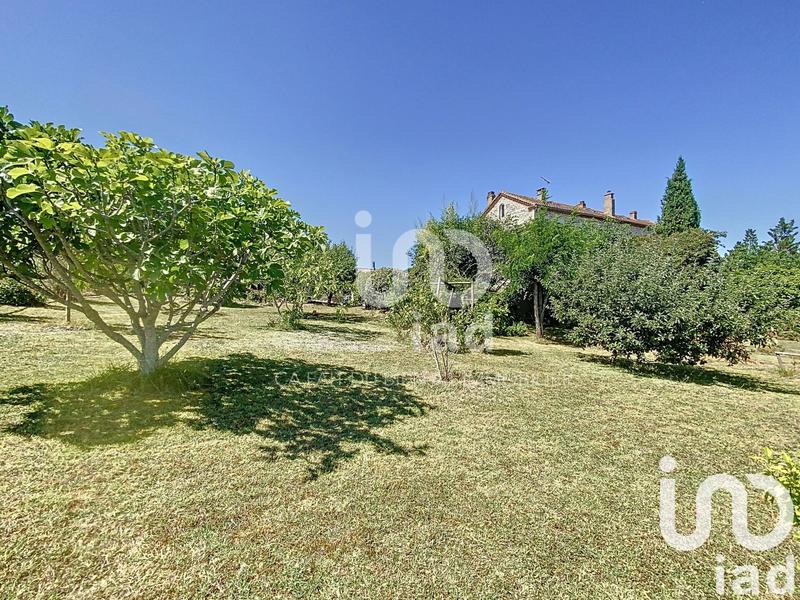 Maison - 320 m² - 10 pièces