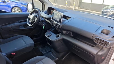 Peugeot Partner Fourgon Long 950 Kg Bluehdi 130 Ss Eat8 Asphalt