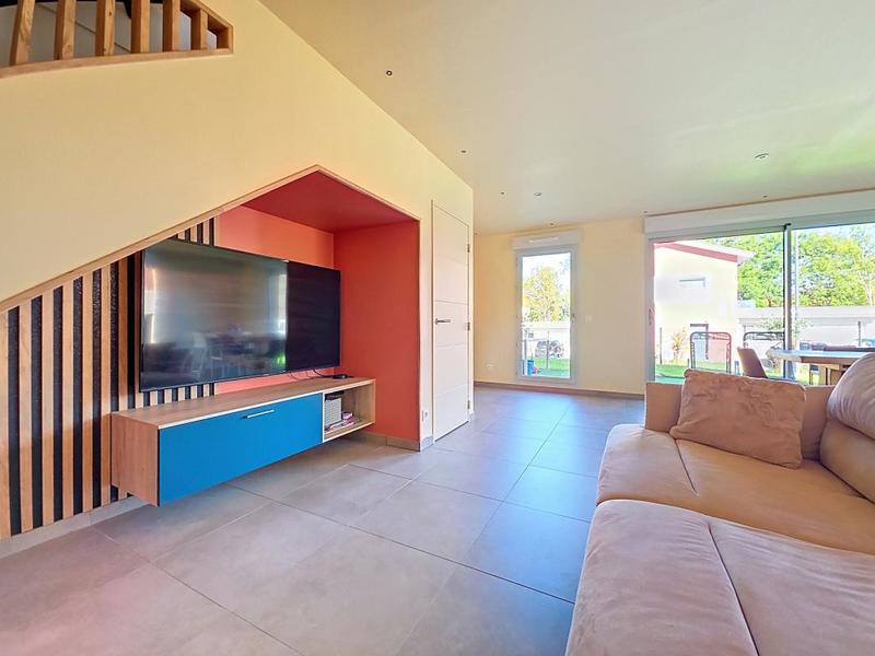 Maison - 104 m² - 5 pièces