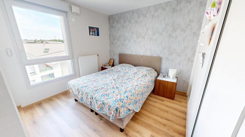 Appartement - 165 m² - 6 pièces