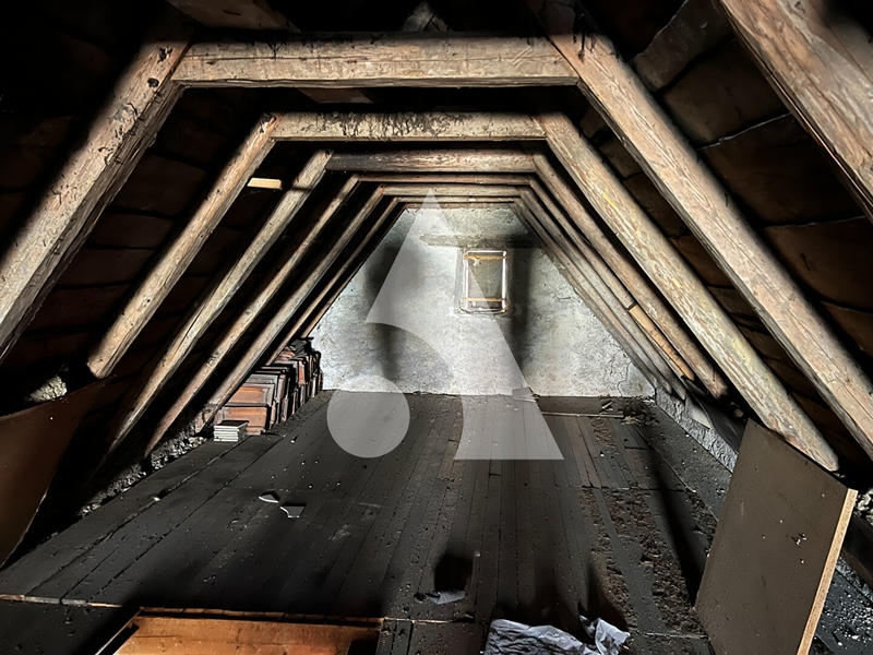 Maison - 122 m² - 4 pièces