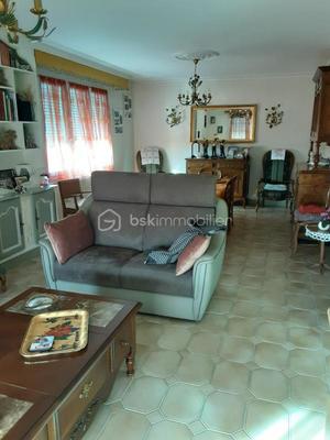 Maison traditionnelle - 124 m² - 7 pièces