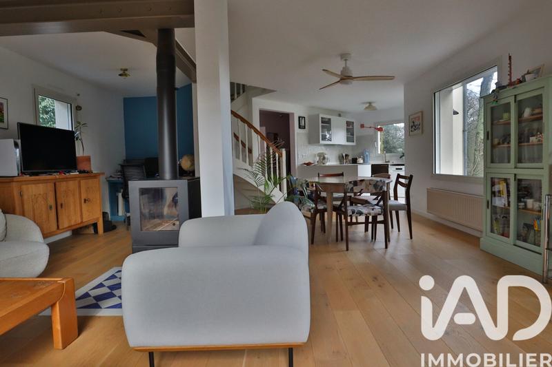 Maison - 103 m² - 5 pièces