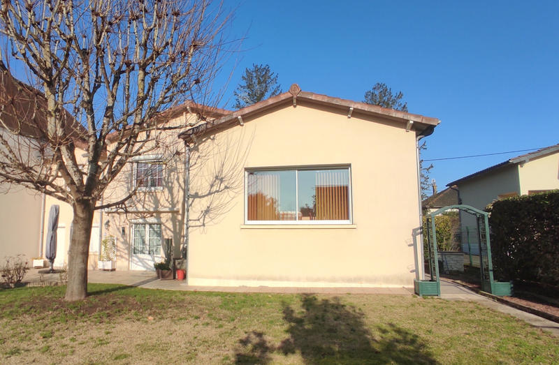 Maison - 120 m² - 5 pièces