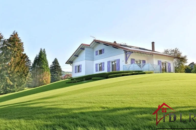 Maison - 160 m² - 8 pièces