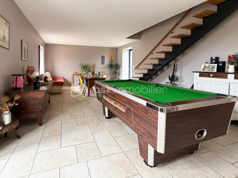 Corps de ferme - 145 m² - 6 pièces