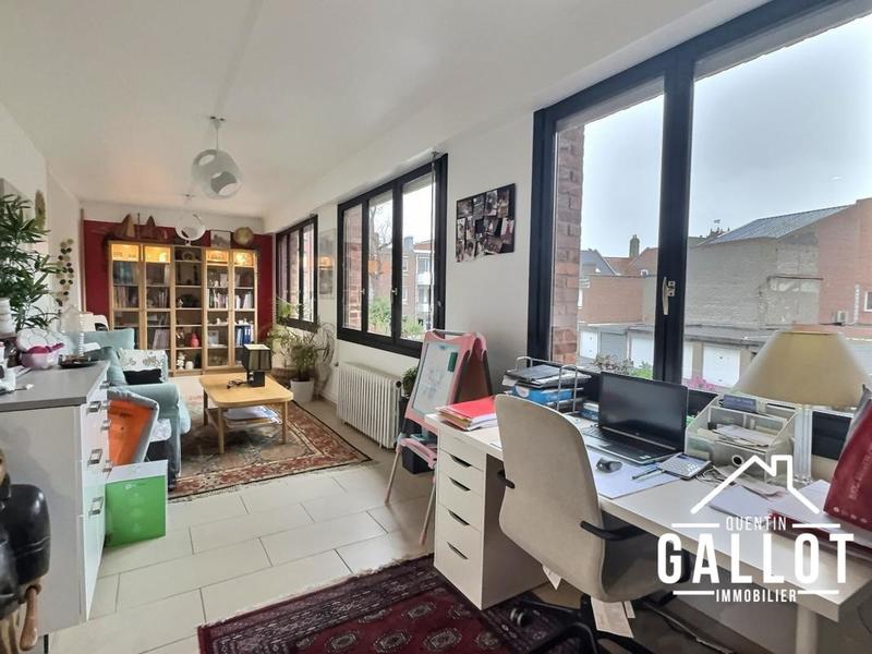 Appartement - 141 m² - 6 pièces