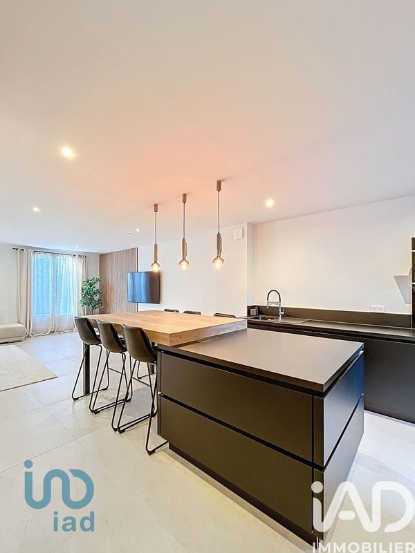 Maison - 111 m² - 4 pièces