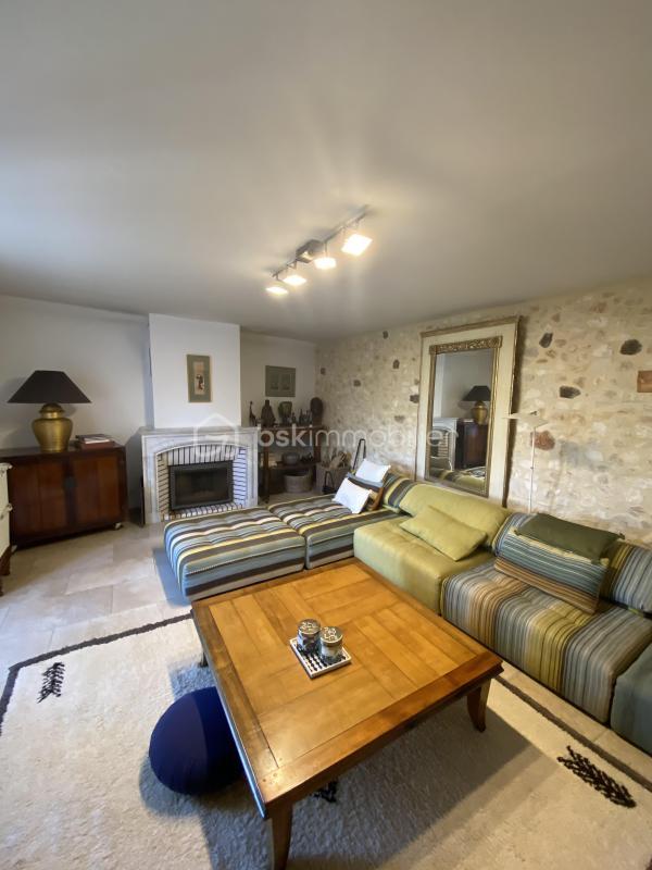 Maison de village - 180 m² - 6 pièces