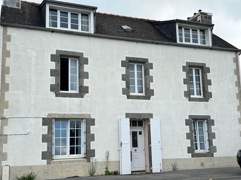 Maison ancienne - 170 m² - 7 pièces