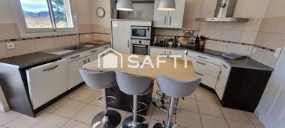 Maison - 130 m² - 5 pièces