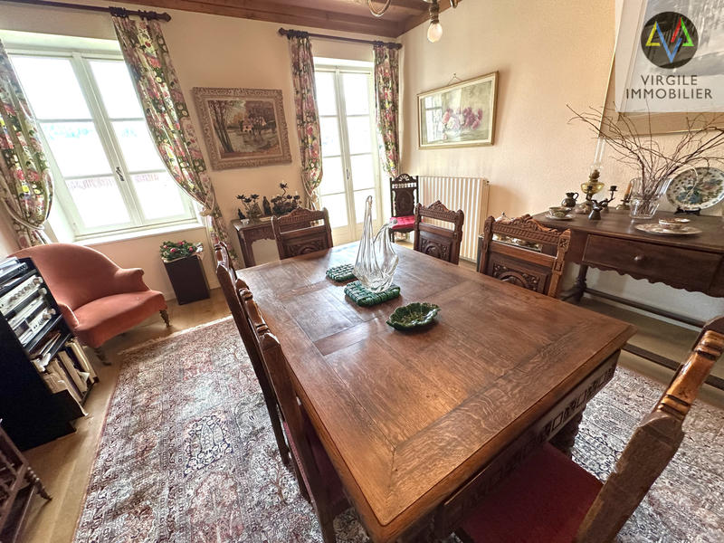 Appartement - 403 m² - 12 pièces