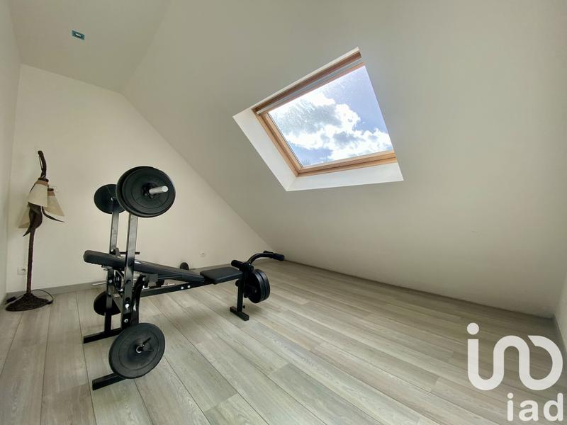 Maison - 97 m² - 6 pièces