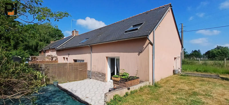 Maison - 220 m² - 9 pièces