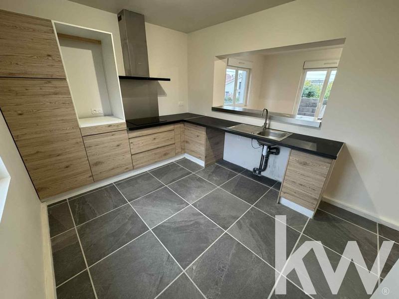 Maison - 100 m² - 4 pièces