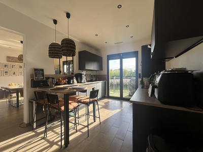 Maison - 137 m² - 7 pièces