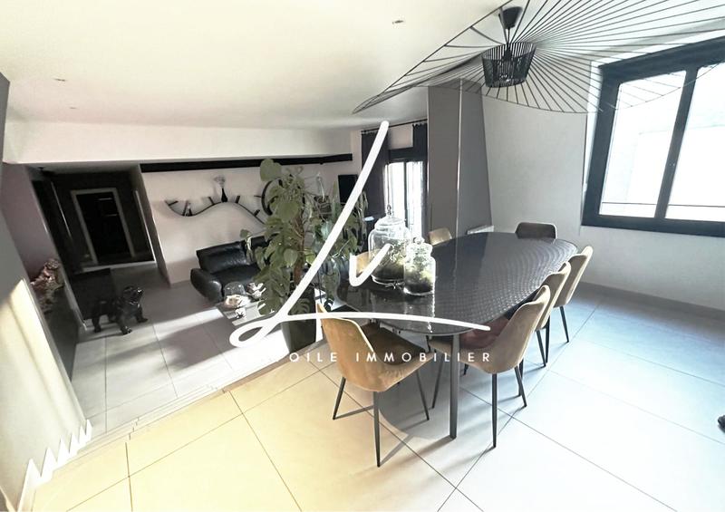 Duplex - 139 m² - 5 pièces