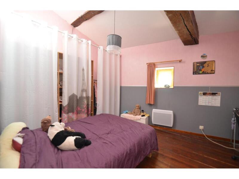 Longère - 385 m² - 14 pièces