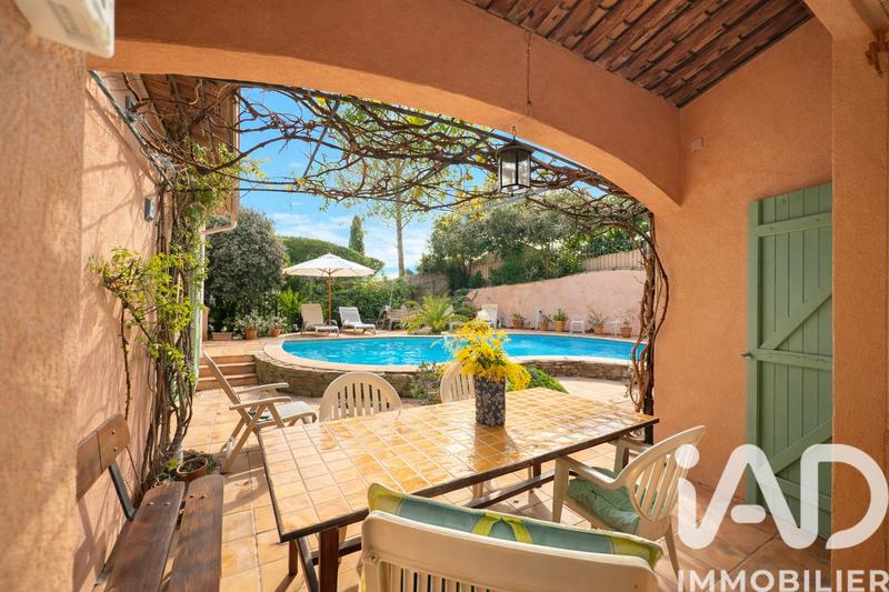 Maison - 193 m² - 5 pièces