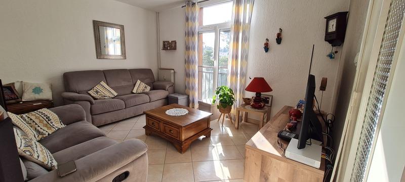 Appartement - 84 m² - 5 pièces