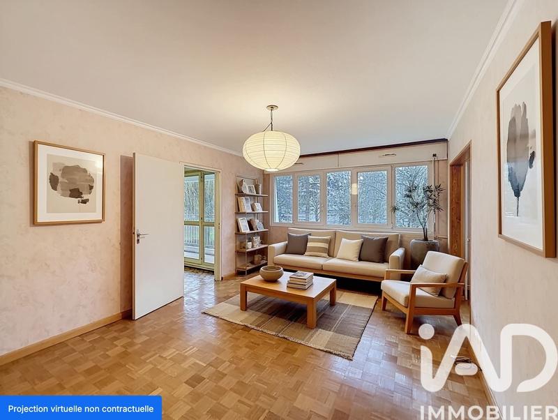 Appartement - 90 m² - 4 pièces