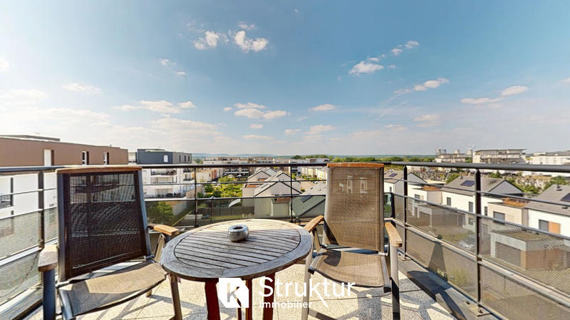 Appartement - 110 m² - 5 pièces