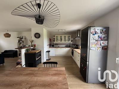 Maison - 102 m² - 5 pièces