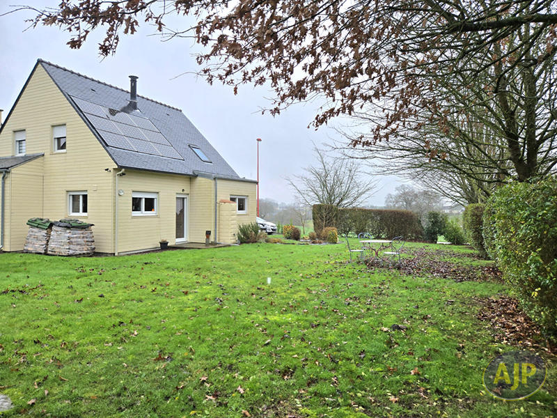 Maison - 108 m² - 6 pièces