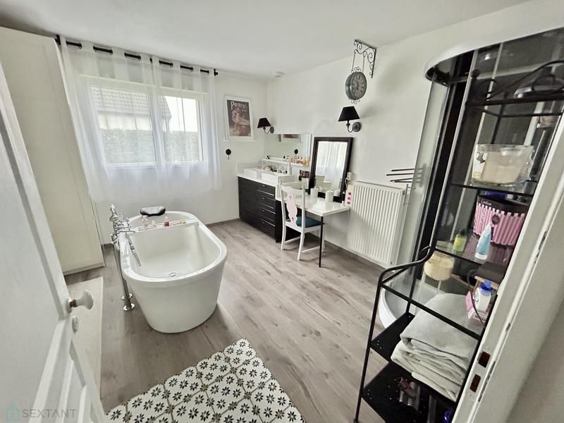 Maison - 144 m² - 6 pièces