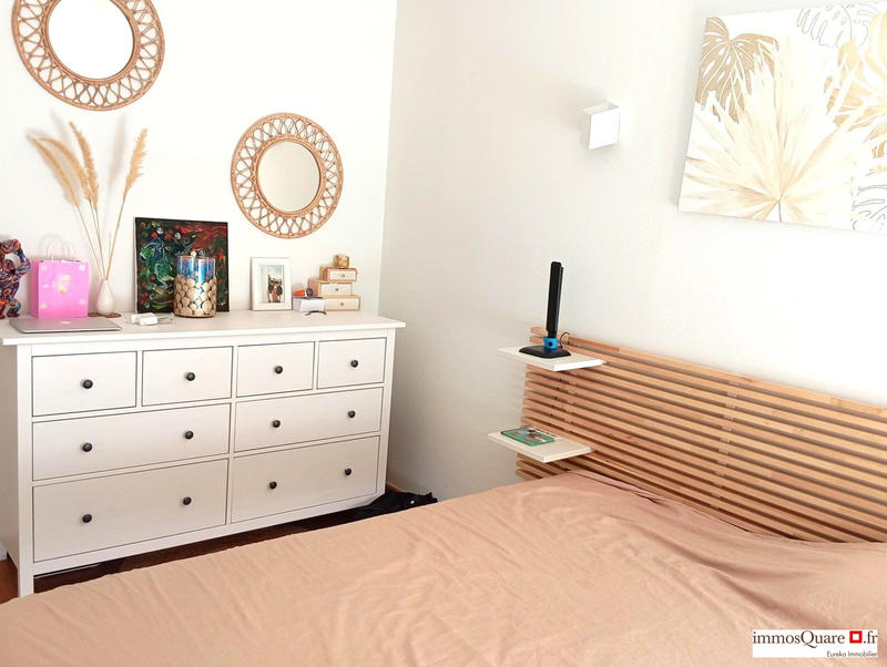 Appartement - 92 m² - 3 pièces