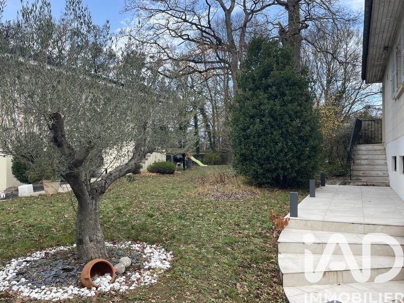 Maison - 170 m² - 6 pièces