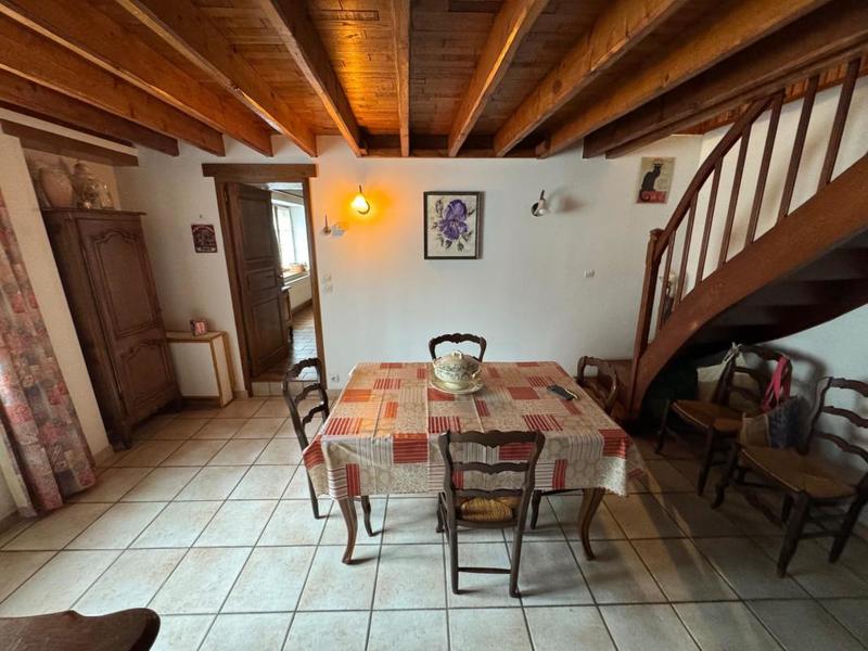 Maison - 140 m² - 6 pièces