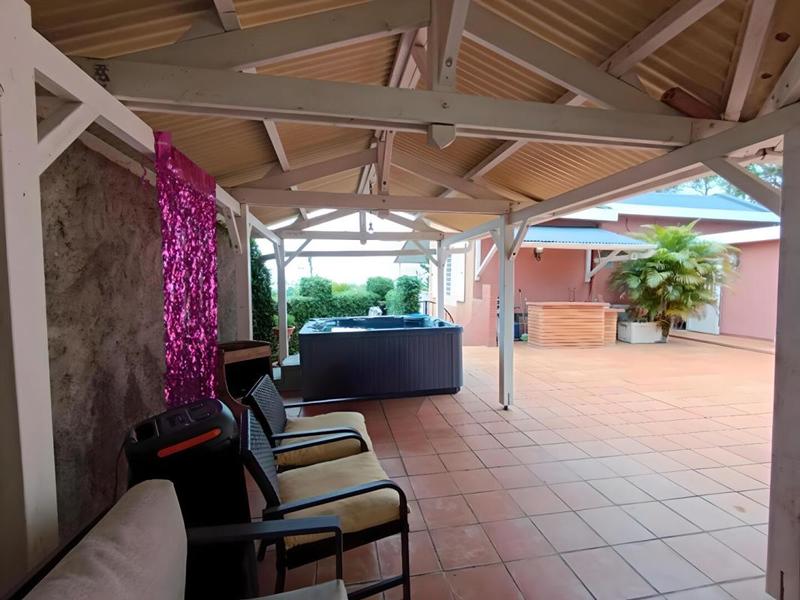 Maison - 153 m² - 5 pièces