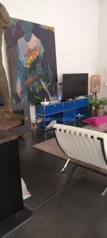 Loft - 220 m² - 4 pièces