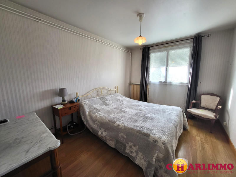 Appartement - 82 m² - 3 pièces