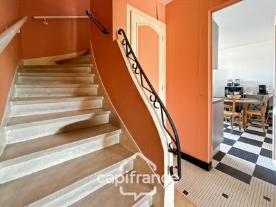 Maison - 110 m² - 6 pièces