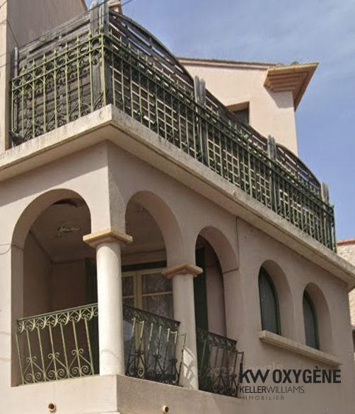 Maison - 430 m² - 20 pièces