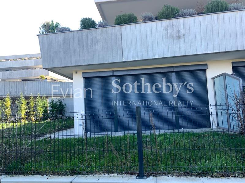 Appartement - 100 m² - 4 pièces