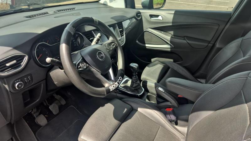 Opel Crossland 1.5 Diesel 110 Elegance
