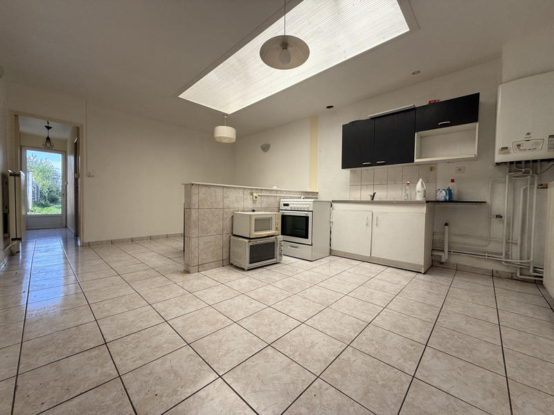 Maison - 85 m² - 6 pièces