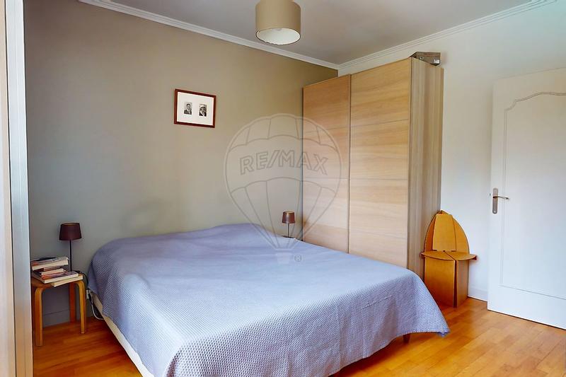 Maison - 175 m² - 7 pièces