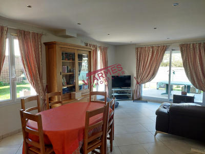 Maison - 102 m² - 5 pièces