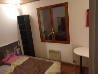 Chambre - 11 m² - 1 pièce
