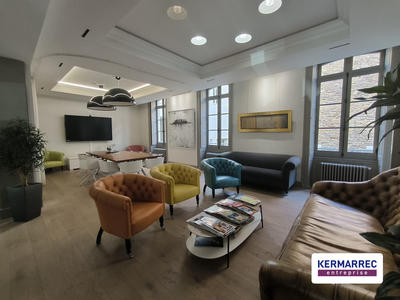 Bureau - 222 m²