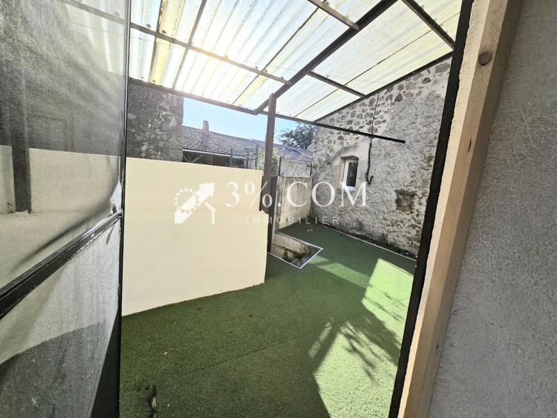 Maison - 96 m² - 5 pièces