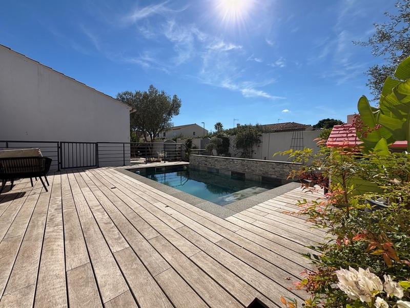 Maison - 160 m² - 5 pièces