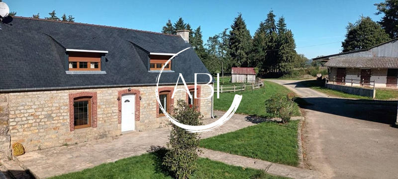 Maison ancienne - 110 m² - 5 pièces